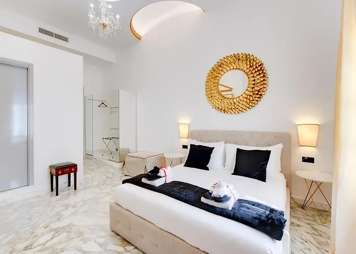 Queen Palace 4*