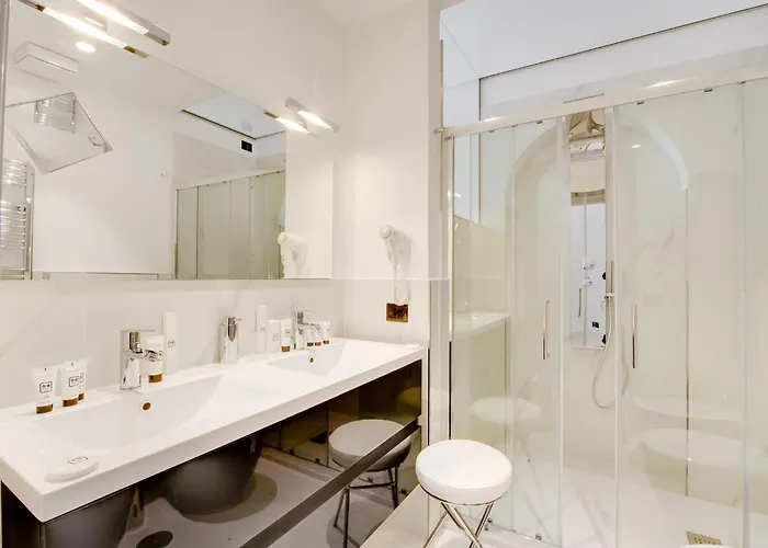 Queen Palace 4* Roma